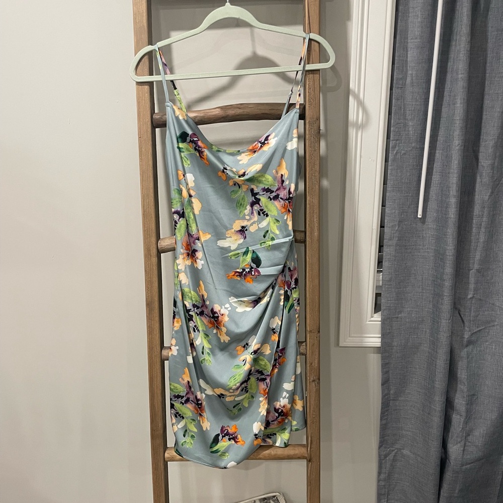 Blue scoop neck floral dress